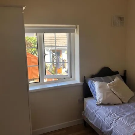 3-bedroom Town House In Center Of * Wexford